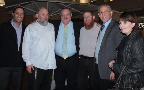 CAFE CAFE (17) CAFE CAFE (17)