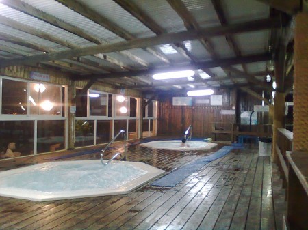 פאשקעוויל פותח את השבוע בחמי יואב 16