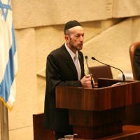 כשפוליטיקה ופרסום נפגשים 1